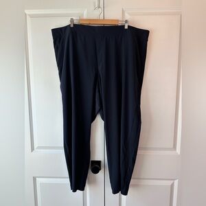 Athleta Women’s Plus Size Brooklyn Mid Rise Ankle Pant Navy (Size 26)